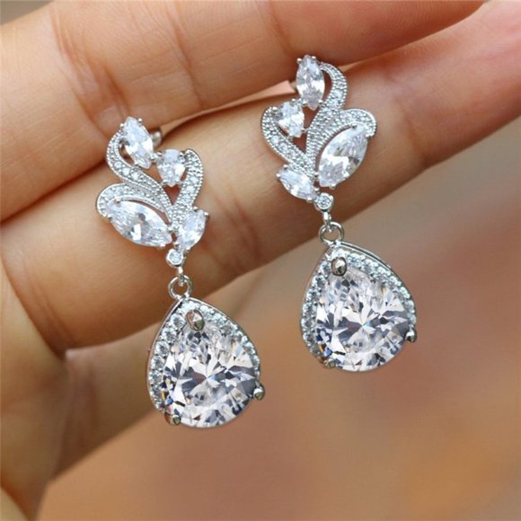 🎁 Colors Pear Cut Crystal Water Drop Earrings for Women, HA4534 - Picture 3 of 3